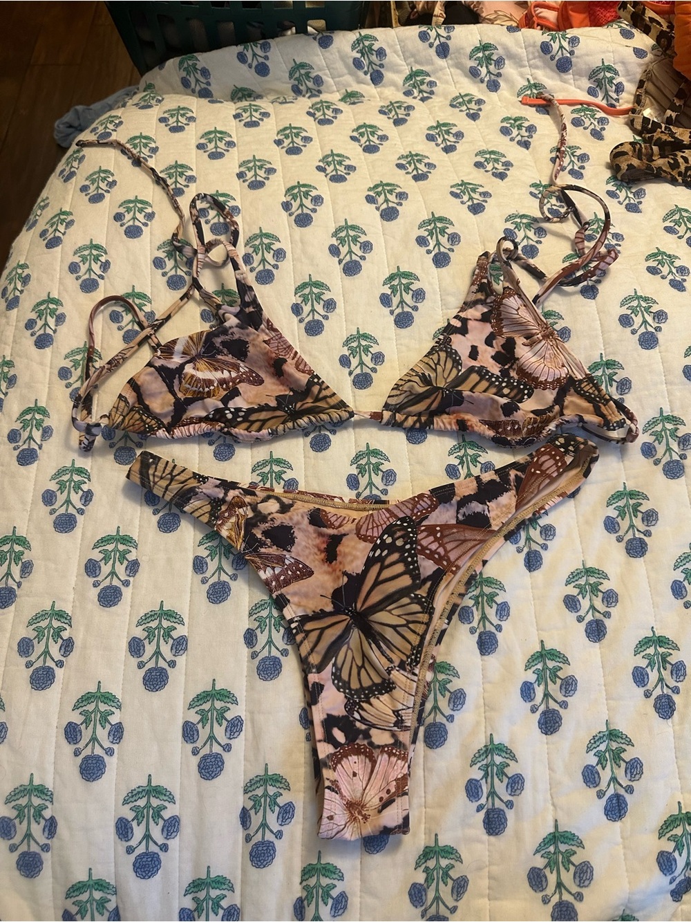 Cupshe Pink and Brown Butterfly-Print Bikini Bottoms